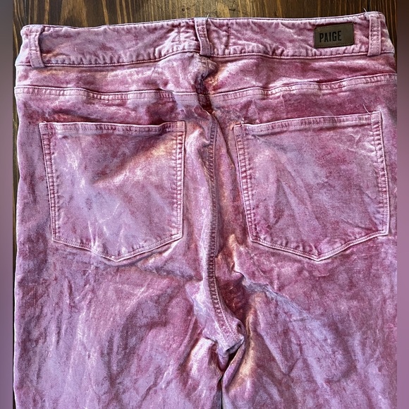 PAIGE Women's Pink Cindy Twisted Seam Straight Jean Crushed Velvet Muted Mauve - Picture 9 of 10